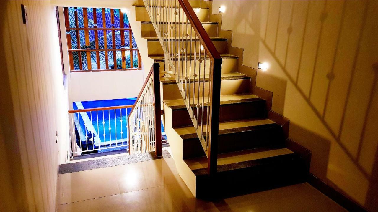 فندق سوان إن أوبود المظهر الخارجي الصورة